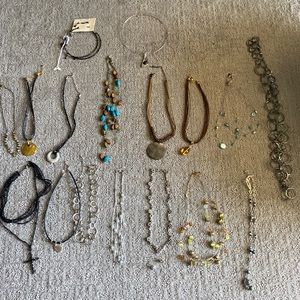 Lia Sophia bundle of jewelry💍❤️